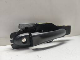 MAÇANETA DIANTEIRA ESQUERDA MARCH 2013 A 2018 