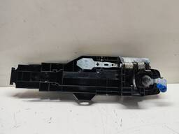 MAÇANETA DIANTEIRA ESQUERDA MARCH 2013 A 2018 