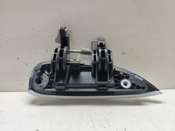 MAÇANETA DIANTEIRA ESQUERDA KWID 2018 A 2022