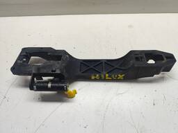 BASE MAÇANETA DIANTEIRA ESQUERDA HILUX 2009 A 2015