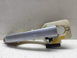 MAÇANETA DIANTEIRA ESQUERDA I30 2009 A 2012 DETALHE