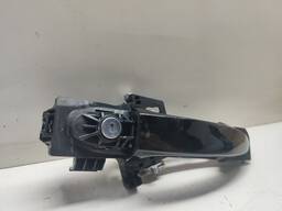 MAÇANETA DIANTEIRA ESQUERDA KA 2012 A 2020 DETALHE