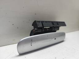 MAÇANETA TRASEIRA ESQUERDA PICASSO 2001 A 2012