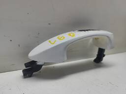 MAÇANETA DIANTEIRA ESQUERDA KA 2012 A 2020 DETALHE