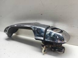 MAÇANETA DIANTEIRA ESQUERDA FIESTA 2004 A 2008