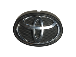 Emblema Grade Toyota Etios Cross 2014 a 2019  753120D130