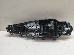 MAÇANETA DIANTEIRA DIREITA COMPASS 2017 A 2024