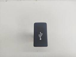 Entrada Usb Console Honda Hrv 2016 A 2021 