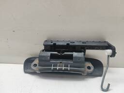 MAÇANETA DIANTEIRA DIREITA PICASSO 2002 A 2010