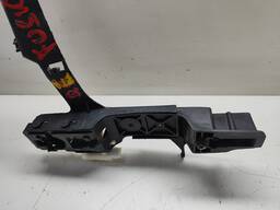 SUPORTE MAÇANETA LADO ESQUERDO FUSION 2006 A 2009