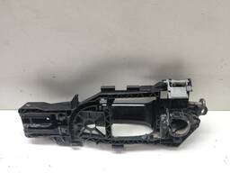 MAÇANETA DIANTEIRA DITEITA PASSAT 2010 A 2015