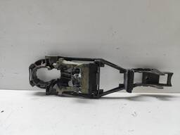 BASE MAÇANETA DIANTEIRA DITEITA GOLF 2008 A 2012