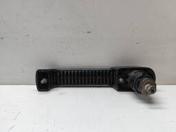 MAÇANETA TRASEIRA ESQUERDA UNO 1985 A 2004