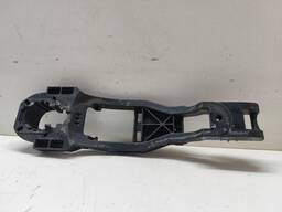 SUPORTE MAÇANETA DIANTEIRA DIREITA GOL 2008 A 2023