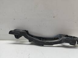 SUPORTE MAÇANETA DIANTEIRA DIREITA GOL 2008 A 2023