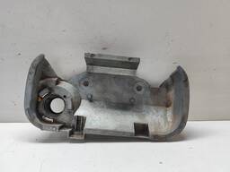 SUPORTE MAÇANETA DIANTEIRA DIREITA VECTRA 1996 A 2004