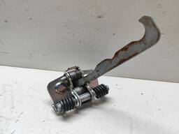 LIMITADOR PORTA TRASEIRA ESQUERDA SANDERO 2014 A 2021