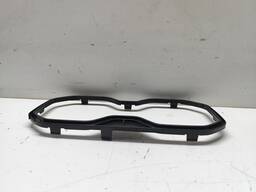 MOLDURA PORTA COPOS RENEGADE 2016/