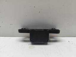 BATENTE TAMPA TRASEIRA PRISMA ONIX 2013 A 2019