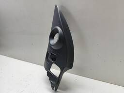 ACABAMENTO RETROVISOR LADO ESQUERDO POLO 2018 A 2025