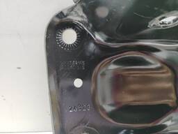 SUPORTE EIXO TRASEIRO ESQUERDO POLO 2018 A 2025