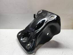 SUPORTE EIXO TRASEIRO ESQUERDO POLO 2018 A 2025