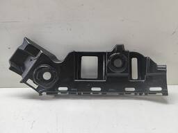 SUPORTE PARACHOQUE TRASEIRO DIREITO POLO 2018/