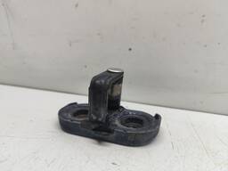 BATENTE TAMPA TRASEIRA POLO 2018 A 2025