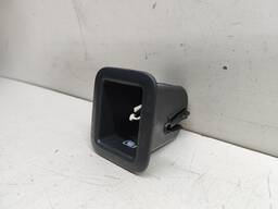 ACABAMENTO ISOFIX POLO 2018 A 2025