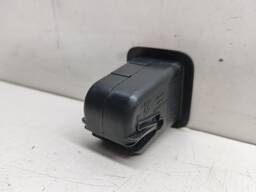 ACABAMENTO ISOFIX POLO 2018 A 2025