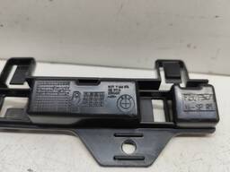 GUIA SUPORTE PARALAMA DIANTEIRO DIREITO BMW 320I 2013 A 3018