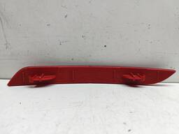 LENTE REFLETOR PARACHOQUE TRASEIRO ESQ BMW 320 328 335 13/18