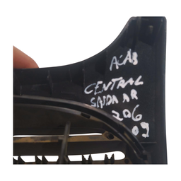 MOLDURA ACABAMENTO RADIO DIFUSOR AR PAINEL 206 2009