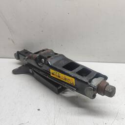 MACACO FIESTA 1.0 2000 A 2014