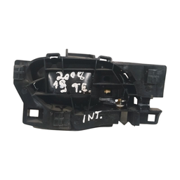 MAÇANETA INTERNA PORTA TRASEIRA ESQUERDA PEUGEOT 2008 2019