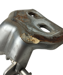 DOBRADIÇA PORTA TRASEIRA DIREITA SANDERO DUSTER 2012 A 2020