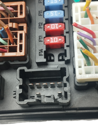 MÓDULO BSI CAIXA FUSÍVEL NISSAN LIVINA TIIDA 1.8 2008 A 2013