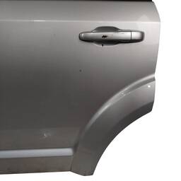 PORTA TRASEIRA ESQUERDA  FIAT FREEMONT 2009 A 2018 ORIGINAL 