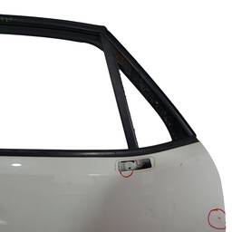 PORTA DIANTEIRA DIREITA JEEP RENEGADE 2016 A 2024 