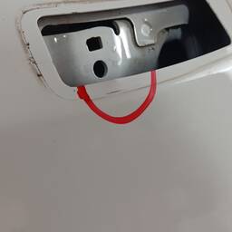 PORTA DIANTEIRA DIREITA JEEP RENEGADE 2016 A 2024 