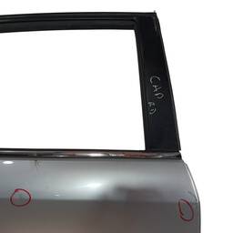 PORTA TRASEIRA DIREITA CHEVROLET CAPTIVA 2008  A 2017