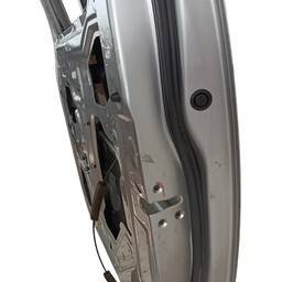 PORTA TRASEIRA DIREITA NISSAN  FRONTIER 2008 A 2016 ORIGINAL