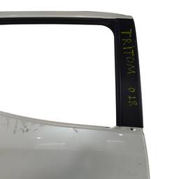 PORTA TRASEIRA DIREITA MITSUBISHI TRITON 2017 A 2024