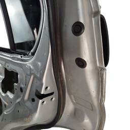 PORTA TRASEIRA DIREITA NISSAN XTERRA 2003 A 2007 ORIGINAL