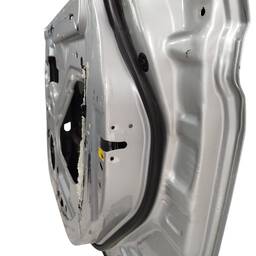 PORTA TRASEIRA DIREITA SSANGYONG ACTYON SPORT 2008 A 2018