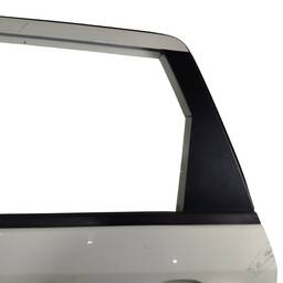 PORTA TRASEIRA ESQUERDA FIAT FREEMONT 2009 2010 Á 2018