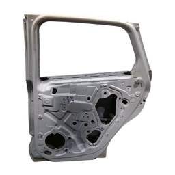 PORTA TRASEIRA DIREITA CAPTUR 2017 2018 A 2024 COM DETALHES