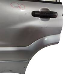 PORTA TRASEIRA ESQUERDA CHEVROLET TRACKER 2001 Á 2009