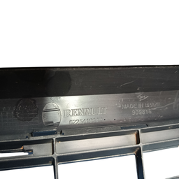 GRADE CENTRAL INFERIOR PARACHOQUE DUSTER 2012 A 2015