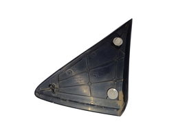 ACABAMENTO EXTERNO COLUNA TRASEIRA ESQUERDA YARIS 2019/...